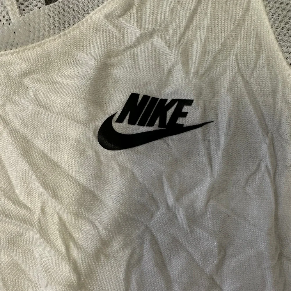 Nike Tank Top Womens Size L White Racerback Mesh Breathable Athletic Gym Logo